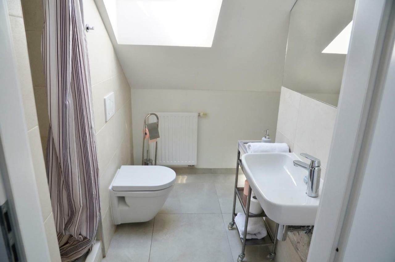 The Republic Garden Hostel Prága Kültér fotó
